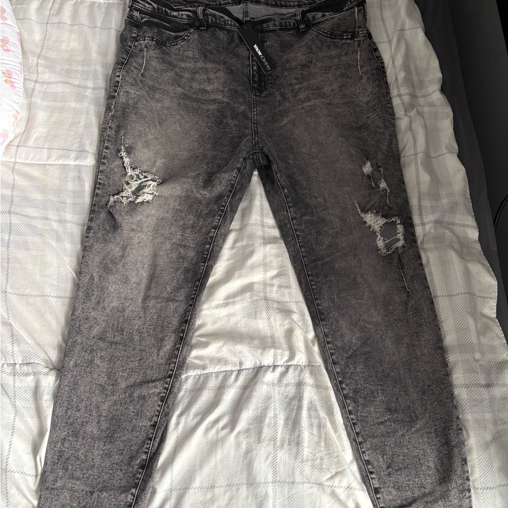 Fashion Nova Charcoal Distressed Skinny Jeans